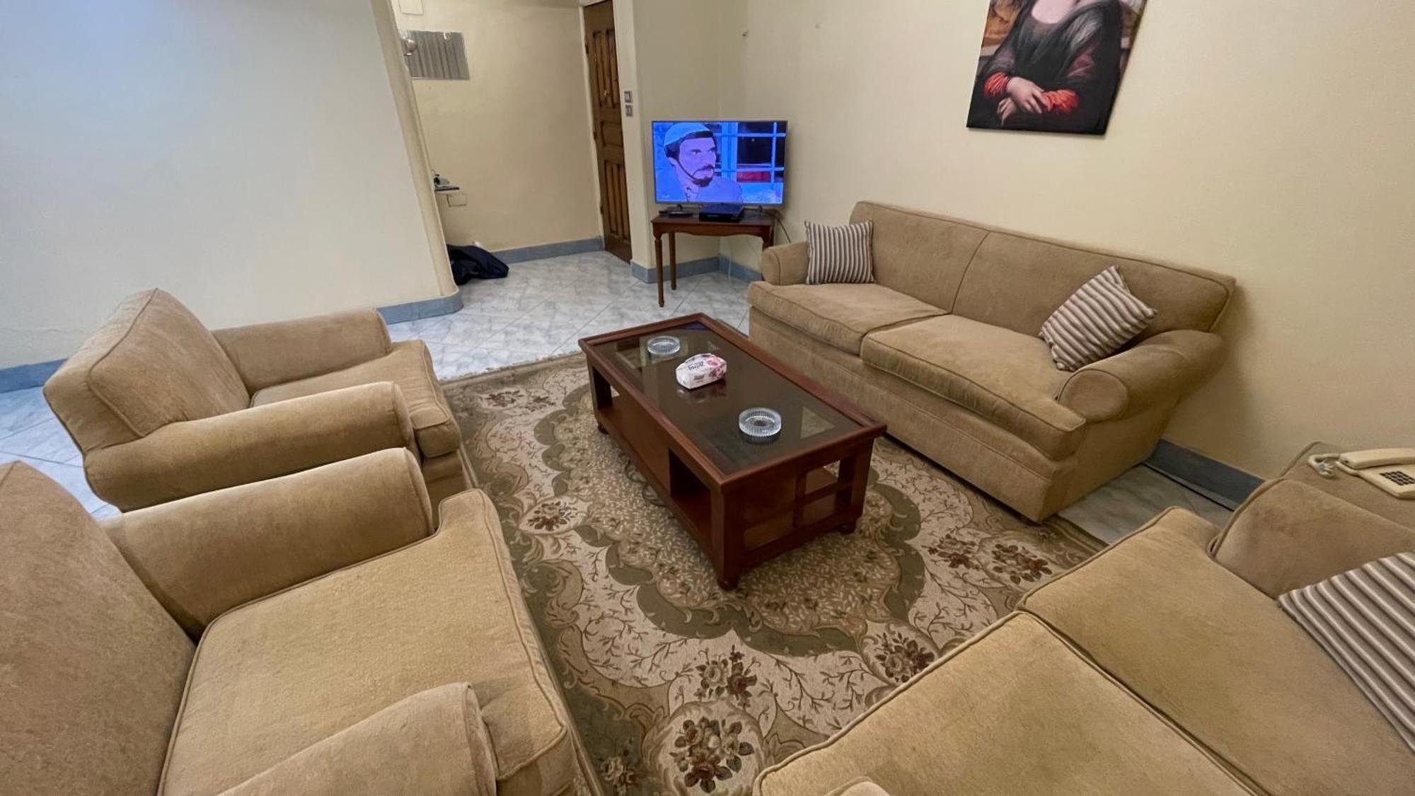 New Cozy Apartment 5 Minutes Away From Cairo Airport And All Amenties 外观 照片